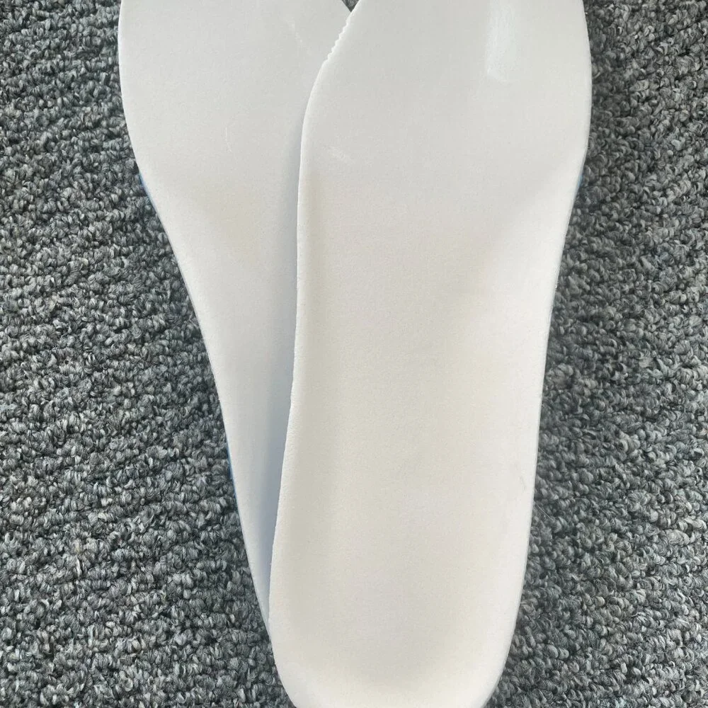 Shoe Inserts and Black Socks - Picture 3 of 5